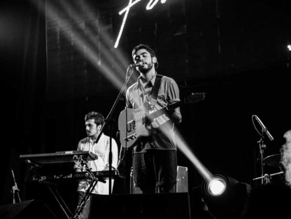 吸烟对赛车运动产生的关联：为什么吸烟和赛车在一起